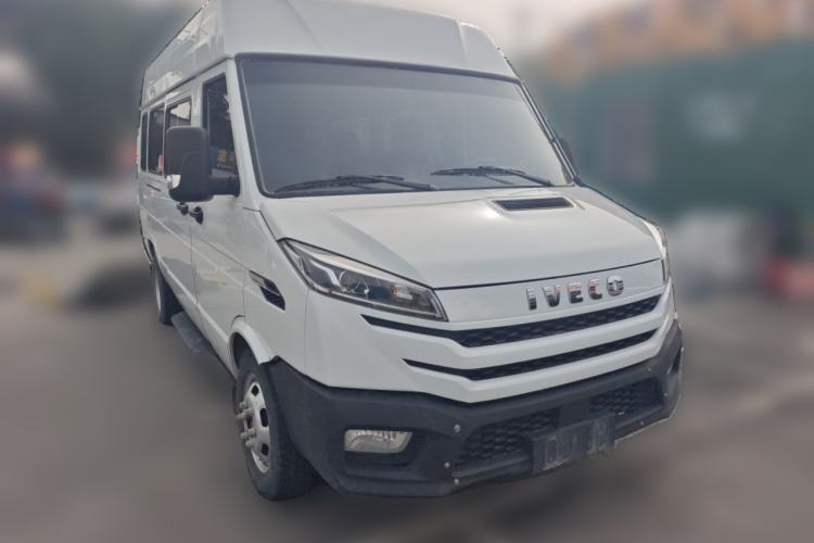 Used Iveco Daily 2023 2.5T A37M1 Long Wheelbase Mid-Height Dual-Tire Side-Sliding Doors 5–9 Seats