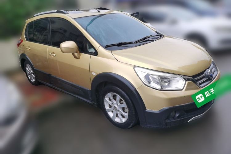 Used Venucia R50X 2013 1.6L Manual Model
