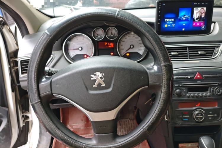 Used Peugeot 308 2012 2.0L Automatic Fashion Edition Steering Wheel