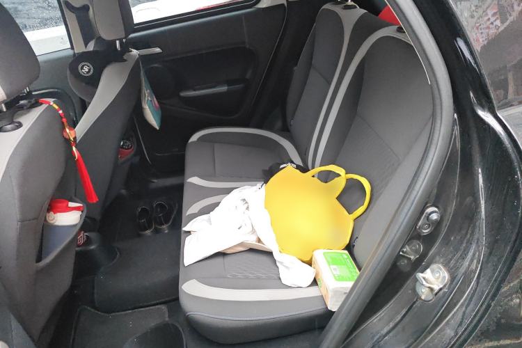 Used ORA Black Cat 2022 301km "Cute Pet" Version – Lithium Iron Phosphate Left Rear Seat