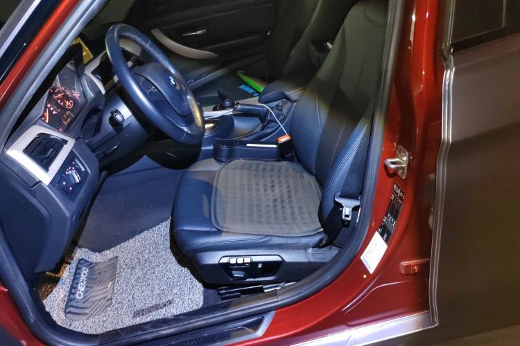 Used BMW 3 Series 2014 320Li Fashion Model