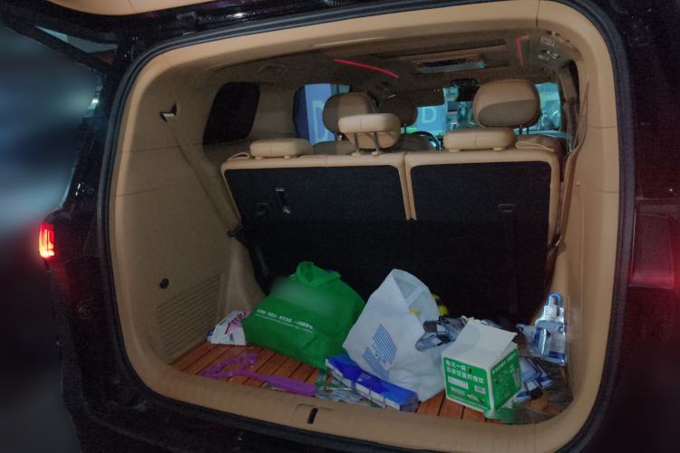 Used VOYAH Dream 2024 EV Long-Range Premium Edition
