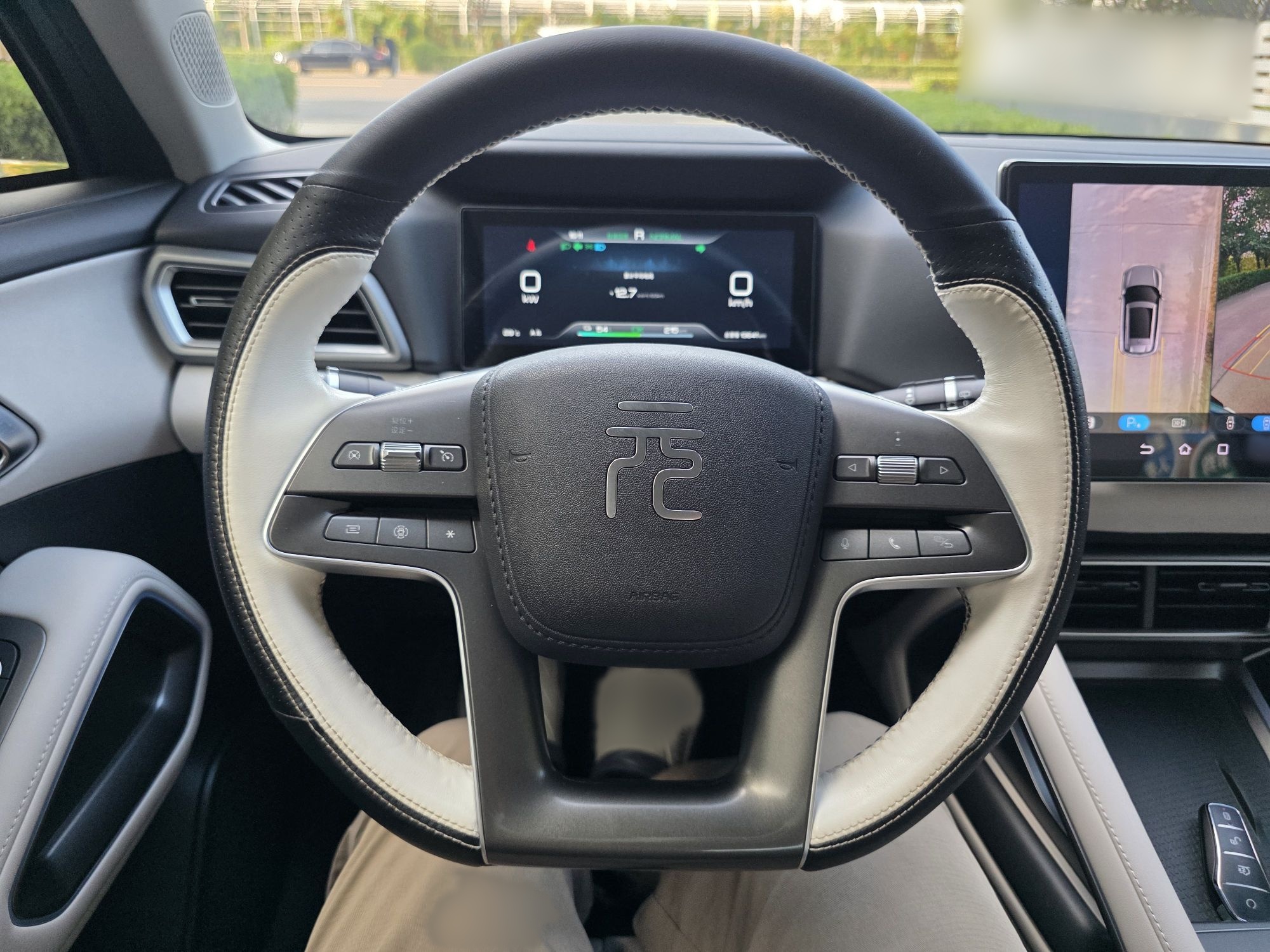 BYD Yuan UP 2024 401KM Leading Edition — снимка 15