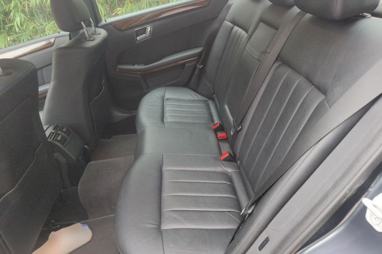 Used Mercedes-Benz E-Class 2010 E 200 CGI Elegant Model