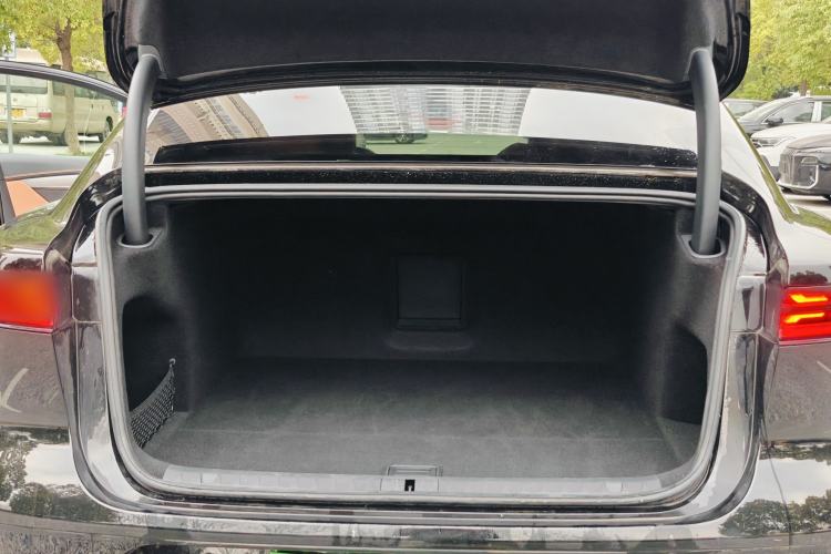 Used VOYAH PASSION 2024 PHEV Four-Wheel Drive Ultra-Long Range Executive Edition