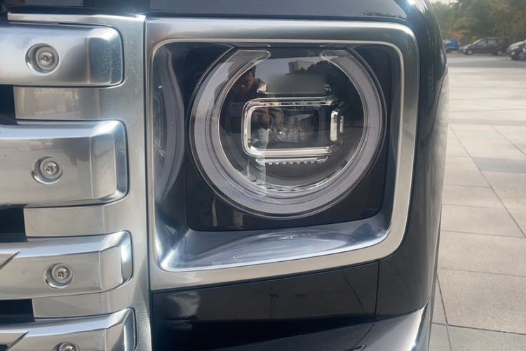 Used Haval H9 2024 2.0T Gasoline All-Wheel-Drive Extreme Edition Left Front Headlight