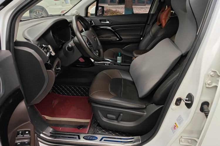 Used GAC Trumpchi GS4 2016 235T G-DCT Elite Edition Left Front Seat