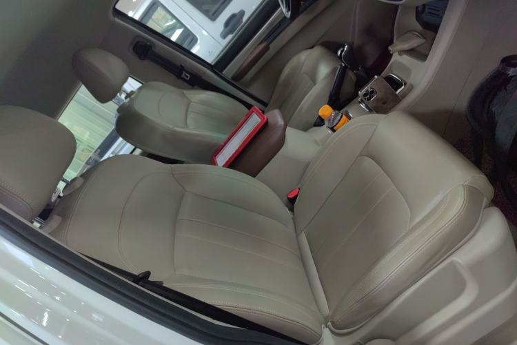 Used FORTHING Lingzhi 2018 M5L 1.6L 7-Seater Luxury Model
