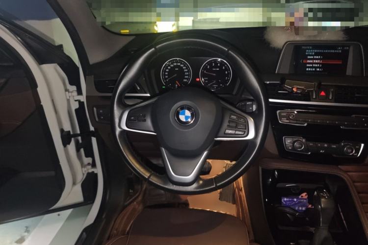 Used BMW X1 2018 sDrive18Li Luxury Model Steering Wheel