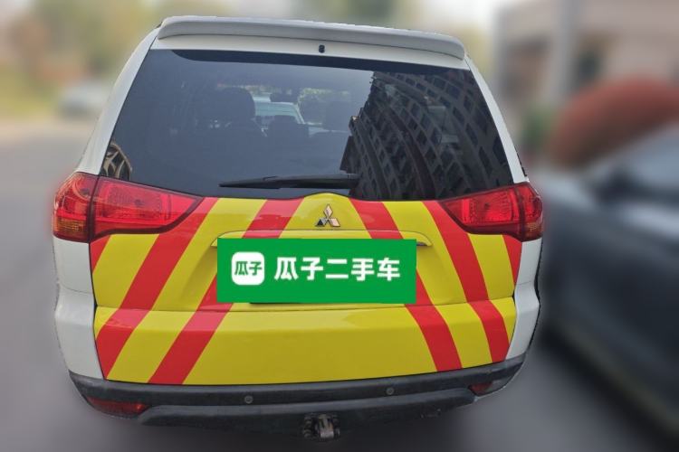 Used Mitsubishi Pajero Sport 2011 3.0L Sport Navigation Edition Rear