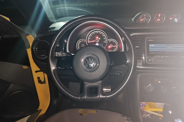 Used Volkswagen Beetle 2015 380TSI
