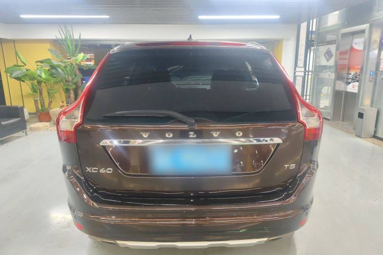 Used Volvo XC60 2017 T5 Smart Upgrade Edition
