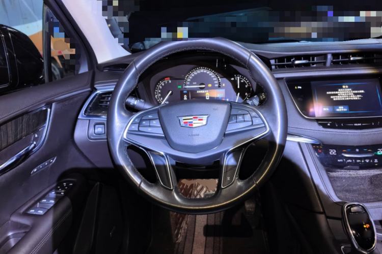 Used Cadillac XT5 2016 25T Luxury Model