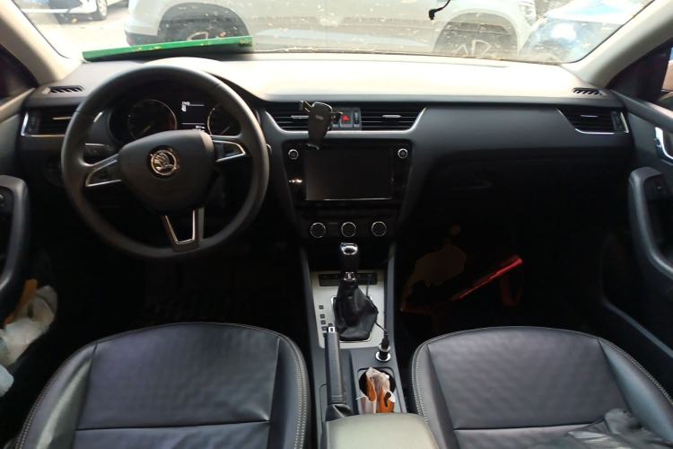 Used Skoda Octavia 2019 1.5L Automatic Comfort Edition
