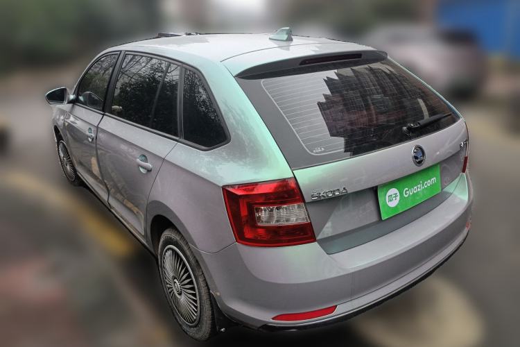 Used Skoda Rapid Spaceback 2016 Revised Version 1.4L Manual Front-Drive Edition