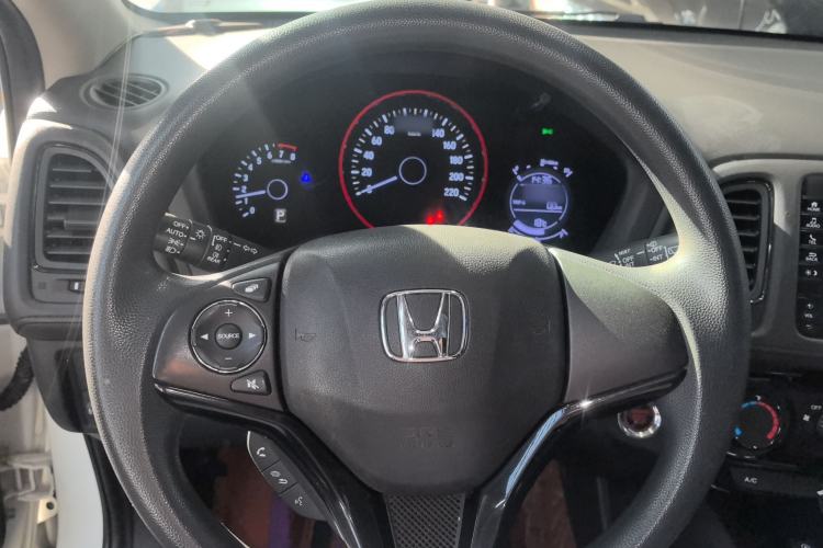 Used Honda Vezel 2020 1.5L CVT Luxury Edition
