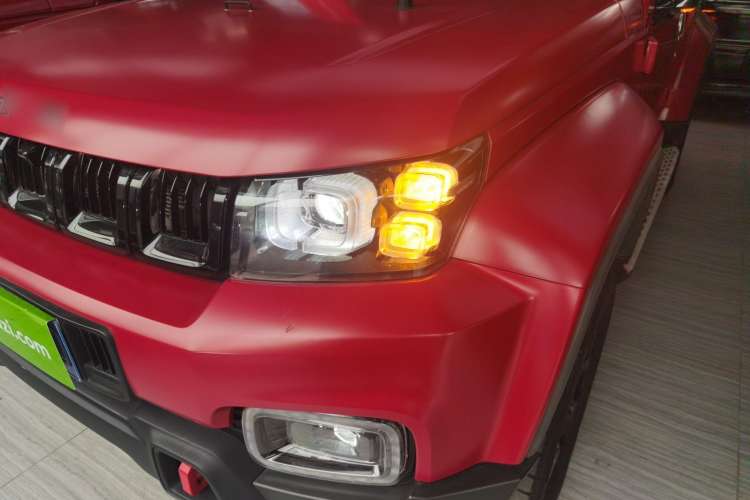 Used BAIC Off-Road BJ40 2023 2.0D Automatic Four-Wheel Drive Blade Hero Edition Adventurer Type (with Front and Rear Electronic Locks)