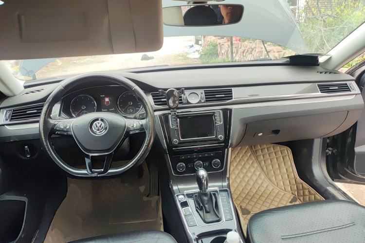 Used Volkswagen Passat 2016 330TSI DSG Prestige Edition
