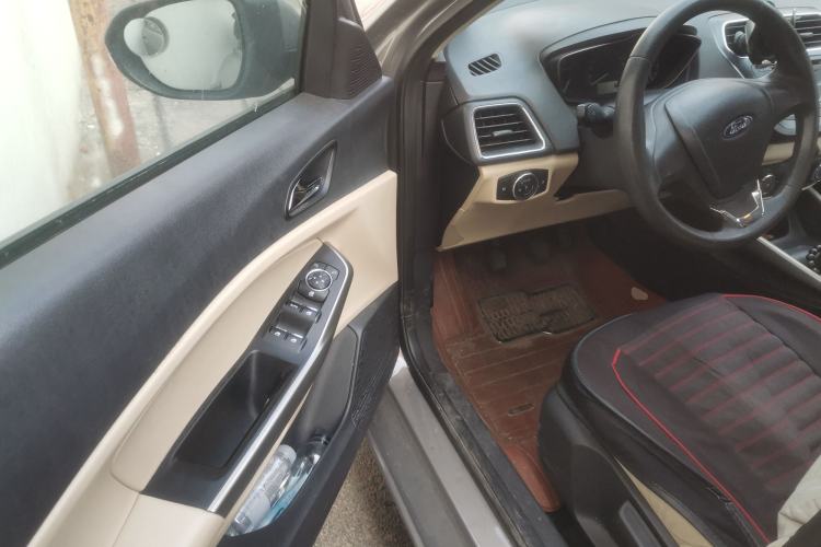 Used Ford Escort 2015 1.5L Manual Comfort Model