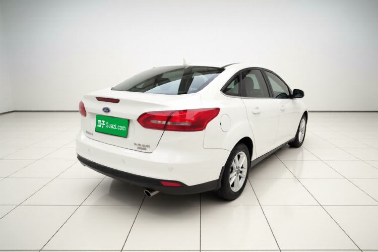 Used Ford Focus 2018 Sedan Classic EcoBoost 180 Automatic Elite Model