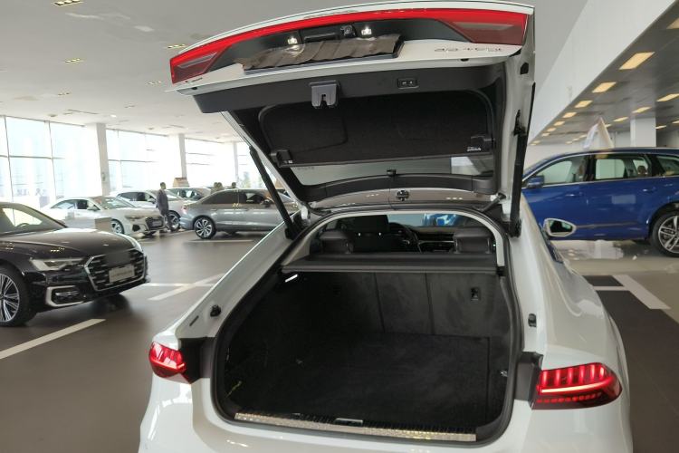 Used Audi A7 2023 45 TFSI Prestige Edition
