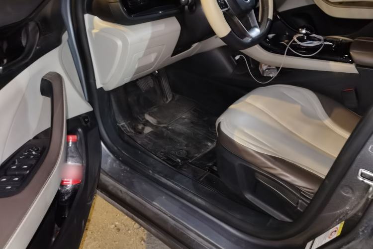 Used BYD Qin PLUS 2024 HONOR Edition DM-i 55KM Leading Model