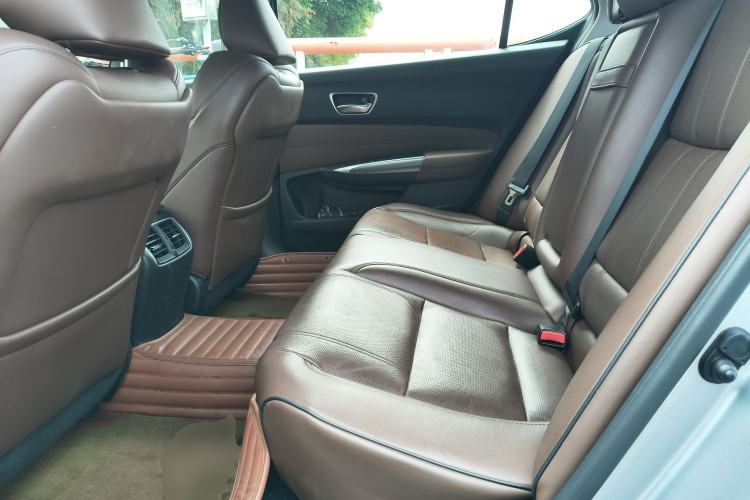 Used Acura TLX-L 2018 2.4L Deluxe Edition
