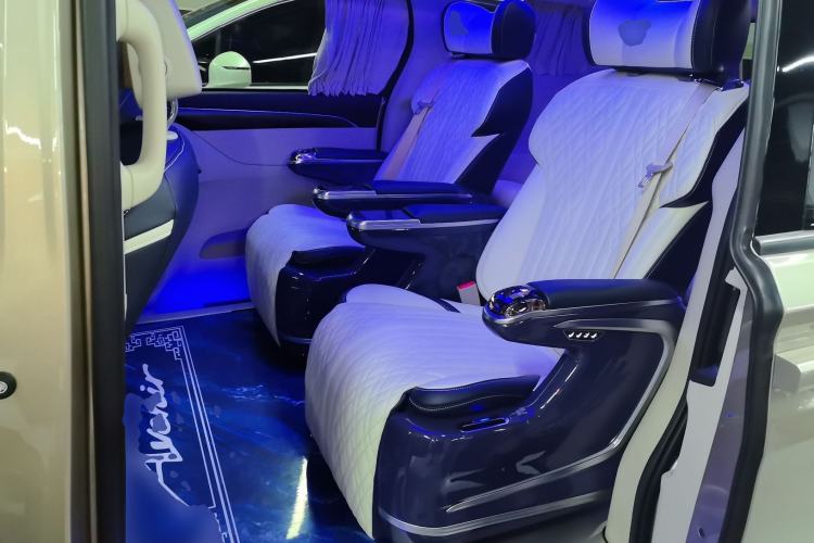 Used Buick GL8 2023 ES Lu Zun Comfort Model
