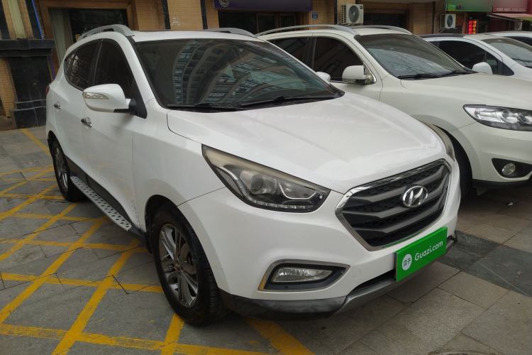 Used Hyundai ix35 2015 2.0L Automatic 2WD Smart Type China IV