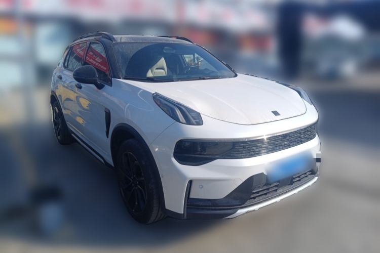 Used Lynk & Co 01 2023 1.5TD EM-F Dawn Front Right 45 Deg