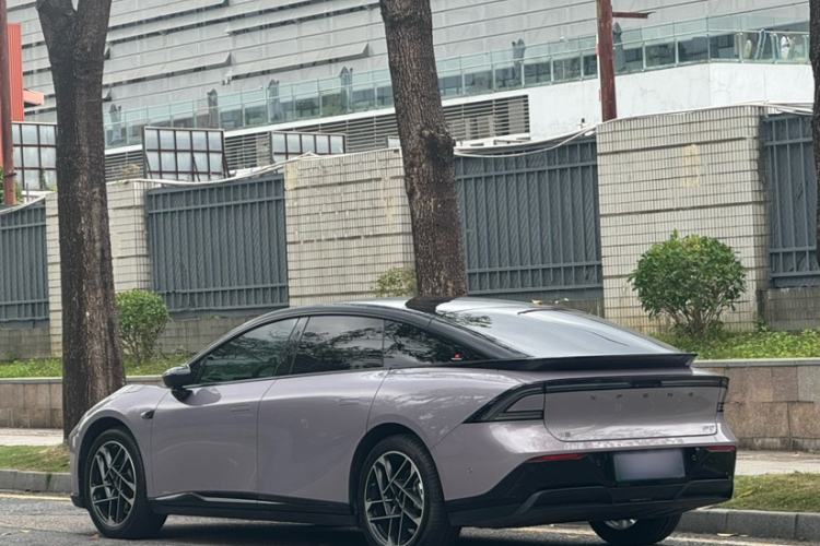 Used XPeng P7+ 2025 Ultra-Long Range Max Flagship Edition Exterior 2