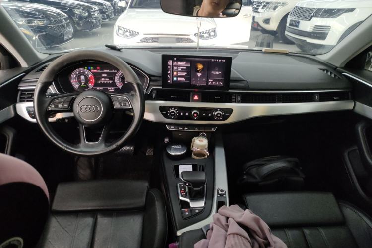 Used Audi A4L 2020 40 TFSI Fashion Dynamic Model Center Console