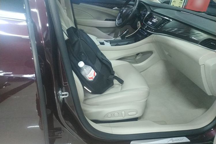 Used Buick LaCrosse 2018 28T Avenir
