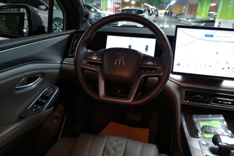 Used BYD Song L DM-i 2025 Intelligent Driving Version 160 km Excellence Edition Steering Wheel