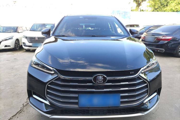 Used BYD Tang 2018 2.0T Automatic Smart Connect Prestige 7-Seater China V Standard