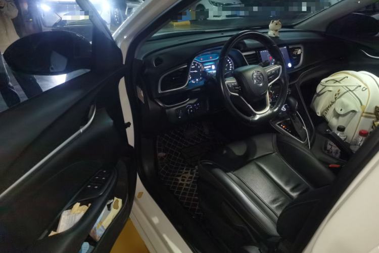 Used Buick Excelle GX 2018 18T Automatic Elite Model
