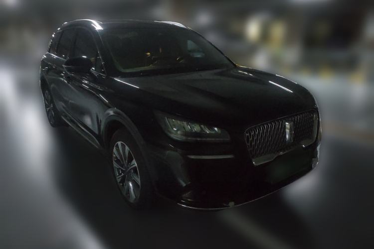 Used Lincoln Corsair 2021 2.0T Two-Wheel Drive Deluxe Edition Front Right 45 Deg