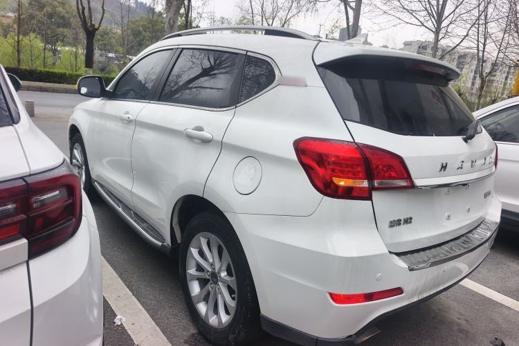 Used Haval H2 2018 Red-Label 1.5T Manual Two-Wheel Drive Elite Model
