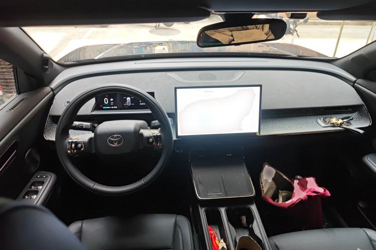 Used Toyota BZ 3X 2025 520 Pro+ LiDAR Edition Center Console