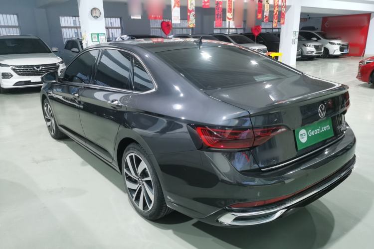 Used Volkswagen Sagitar 2023 300TSI DSG Excellence Edition
