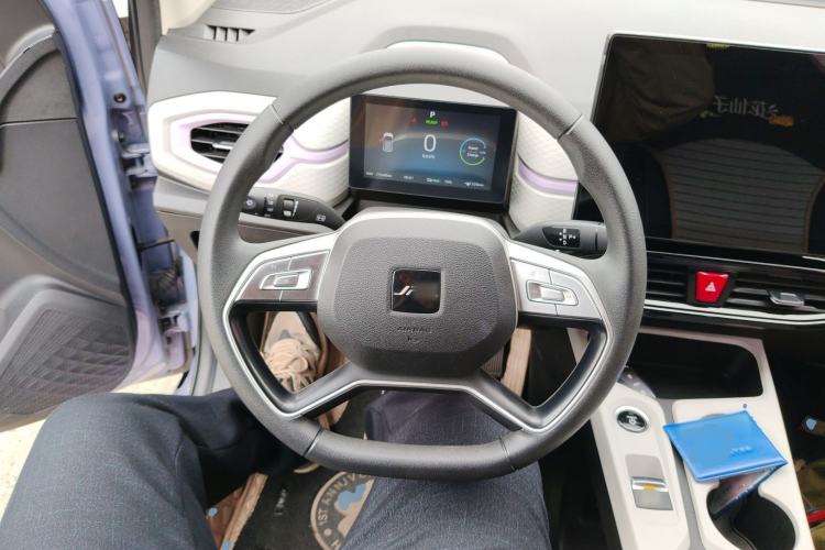 Used JAC Yiwei E10X 2024 Charming Edition 301km Air
