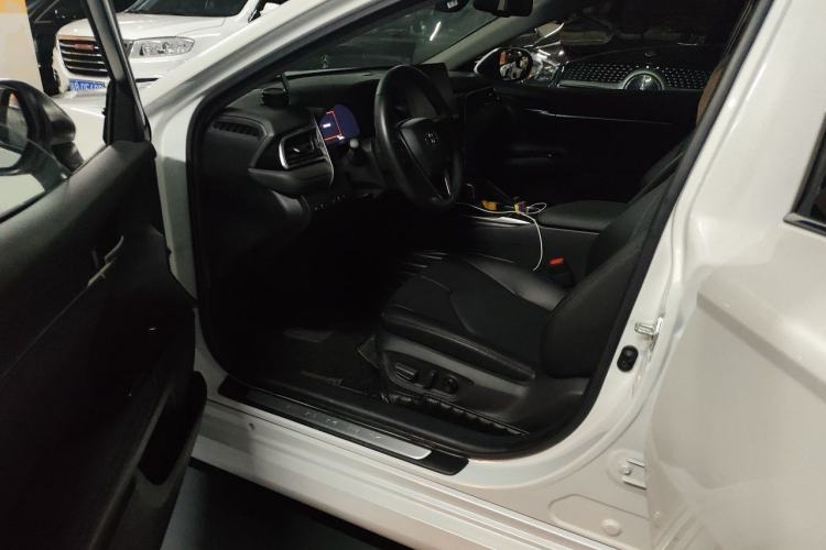 Used Toyota Camry 2021 2.5G Luxury Edition