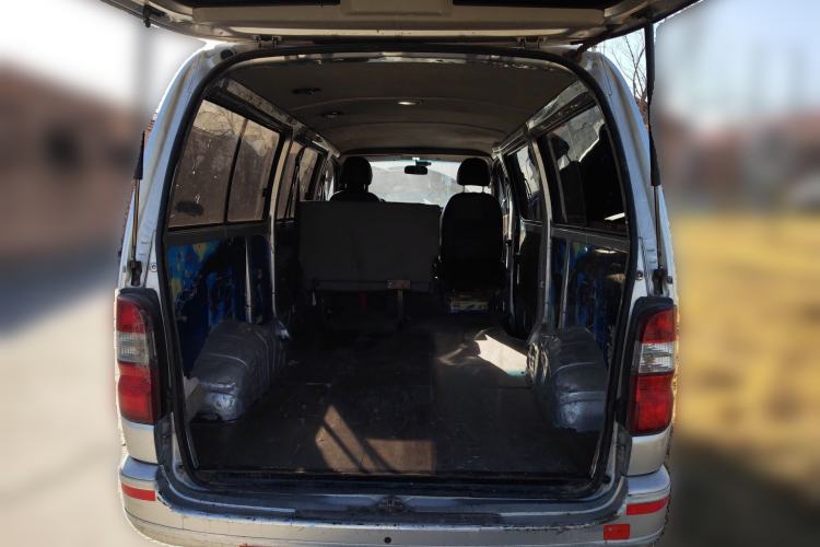 Used Jinbei Hiace King 2021 2.0L City Transport King Series Express Model Standard Top 6-Seater 1TZS
