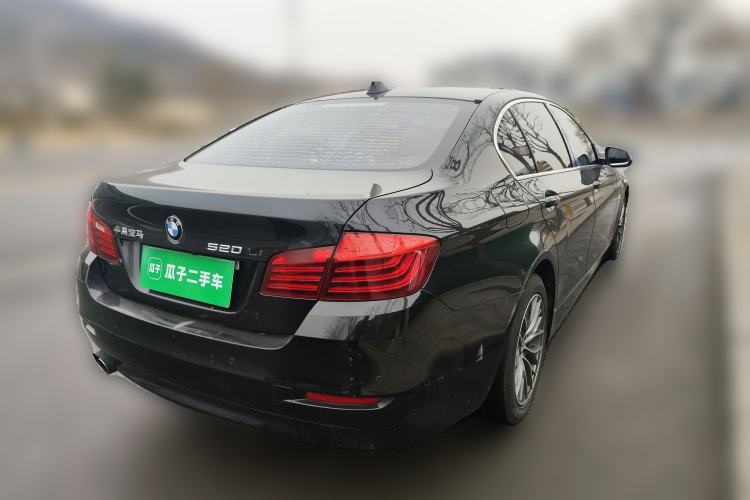 Used BMW 5 Series 2014 520Li Elegant Model Rear Right 45 Deg