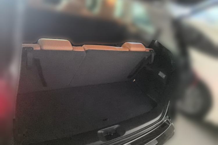 Used Toyota Highlander 2018 2.0T Four-Wheel Drive Knight Edition 7 Seats China VI Standard Trunk