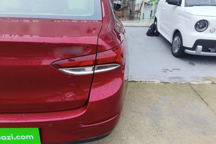 Used Buick GT 2019 15T Dual-Clutch Connected Elite Model China VI Right Rear Taillight