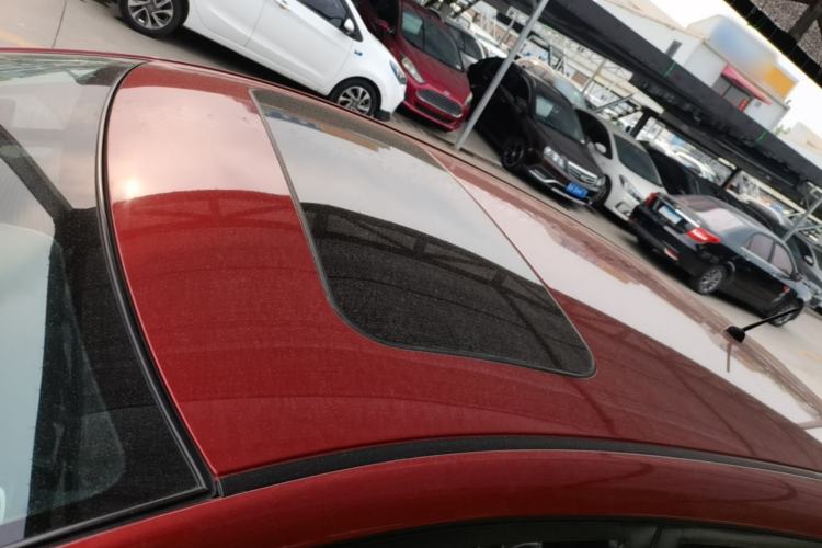 Used Nissan Tiida 2019 1.6L CVT Smart Drive Version China VI Standard Roof