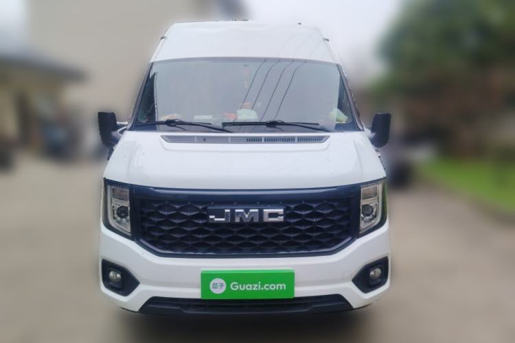 Used JMC Fushun 2023 2.0T Manual Mid-Drive Mid-Roof Commercial Multi-Purpose 7-Seater Passenger Vehicle Front