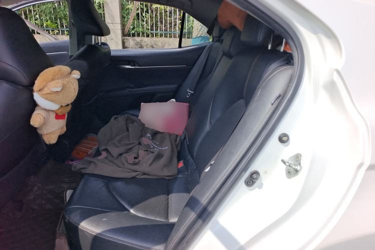 Used Toyota Camry 2019 Revised Version 2.0G Luxury Edition