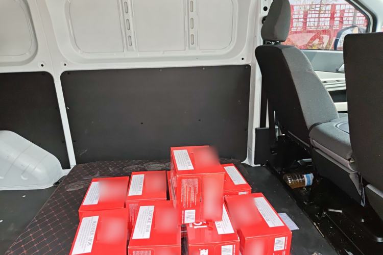 Used CHANGAN KUAYUE Starlight EV 2025 Model 3-Passenger Van, 305 km, Smart Driving Edition Left Rear Seat